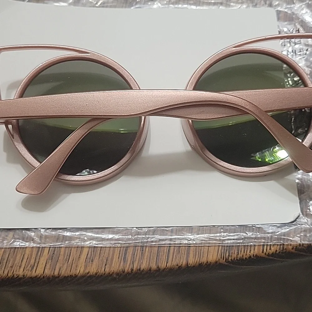 THE CHILDRENS PLACE CAT EYE SUNNIES KIDS NWOT